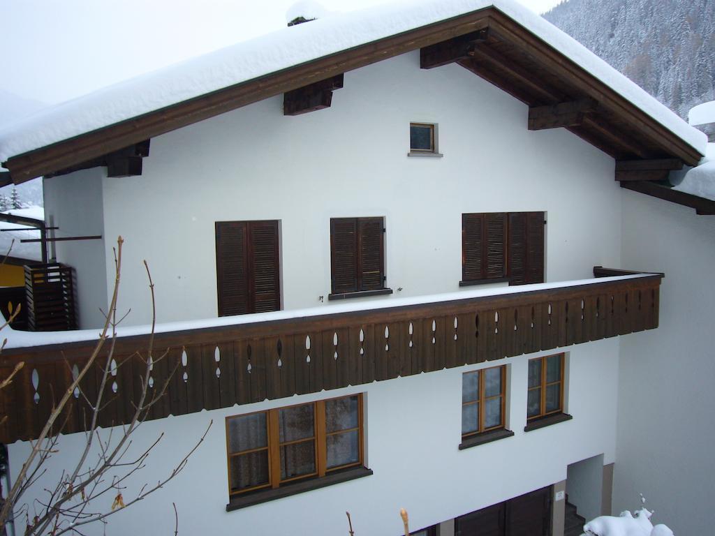 Hotel Garni Almjur Sankt Anton am Arlberg Exterior foto